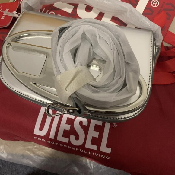 Diesel 1DR Shoulder Bag - Picture 7 of 9